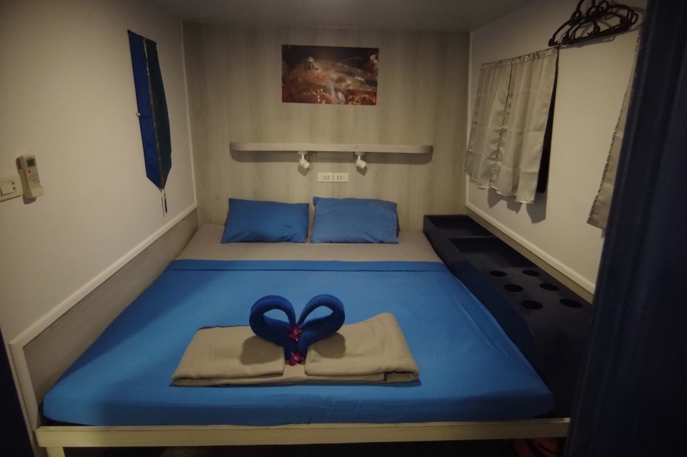 Kabina na łodzi Bunmee 4